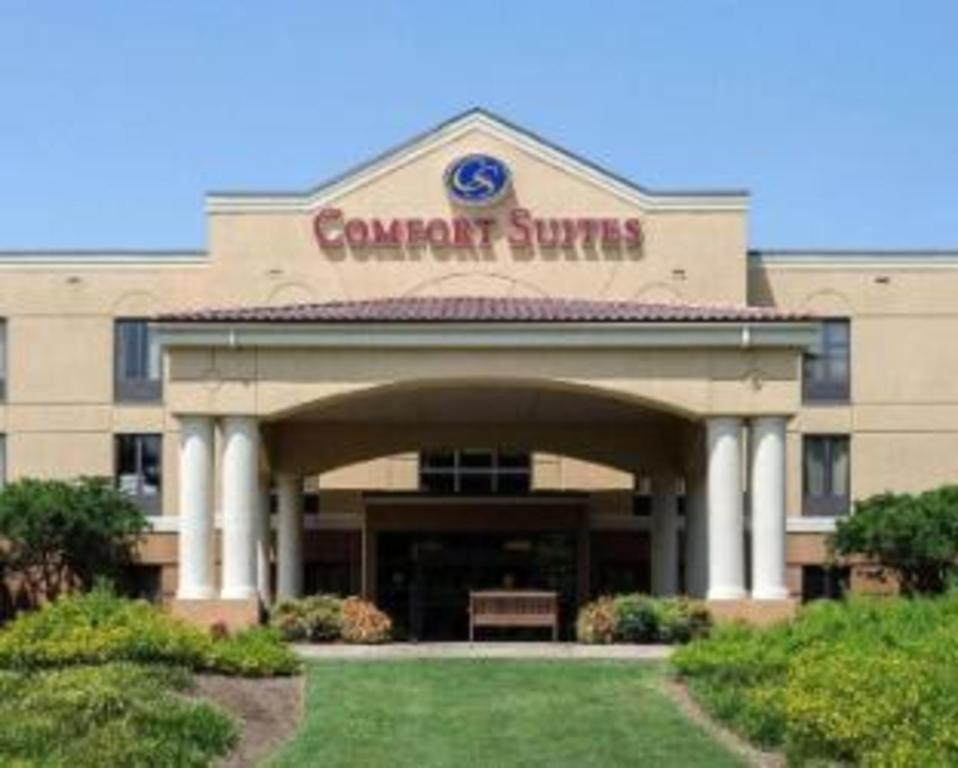 Comfort Suites Starkville Bagian luar foto