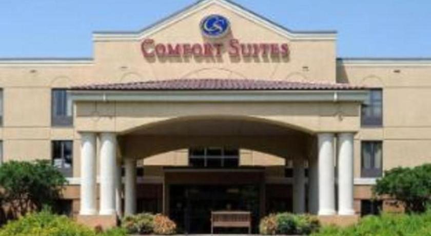 Comfort Suites Starkville Bagian luar foto